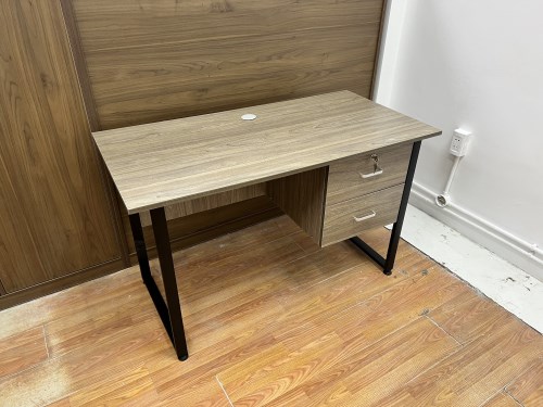 Bàn chân sắt 2 ngăn kéo 1m2x0.6 Bàn chân sắt 2 ngăn kéo 1m2x0.6