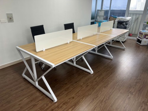 Bàn cụm 6 chỗ 3m6x1m2 kèm vách Bàn cụm 6 chỗ 3m6x1m2 kèm vách