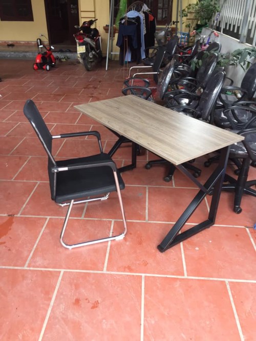 Combo 1 bàn K 1m2x0.6 + 1 ghế quỳ 4001 Combo 1 bàn K 1m2x0.6 + 1 ghế quỳ 4001